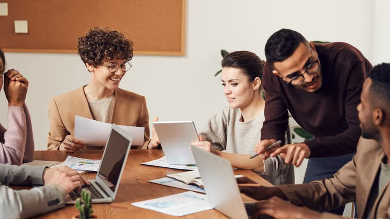 Loi 27 : obligations des employeurs et programme de prévention 2026